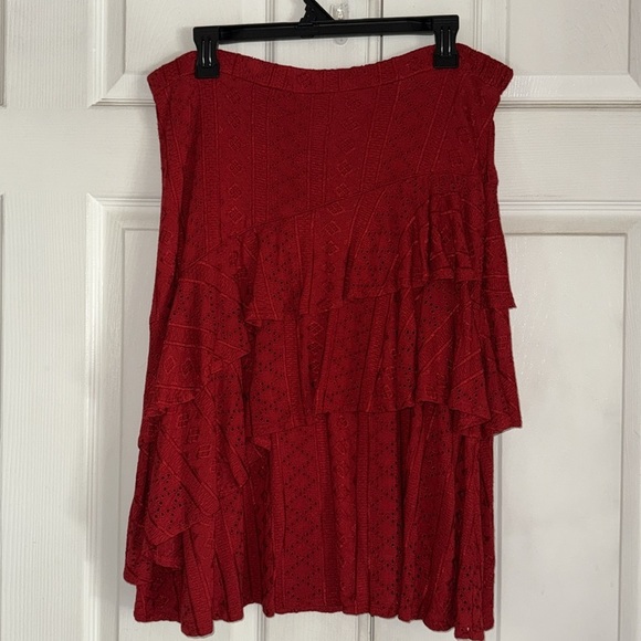 NWT Anthropologie Red Angled Tiered Eyelet Knit Pull On Skirt - Picture 6 of 11